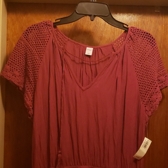 A size large burgundy dress - Picture 2 of 2
